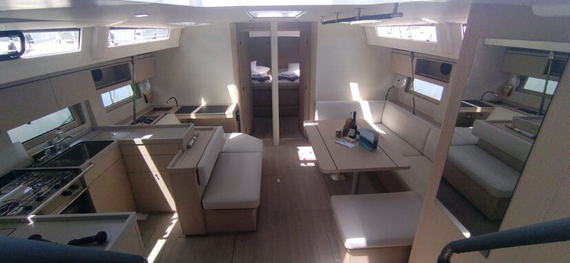 Oceanis 51.1 - 5 + 1 cab. Escape